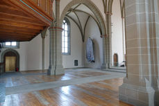 Das Gerüst ist in der Stadtpfarrkirche abgebaut (Foto: Karl-Franz Thiede)